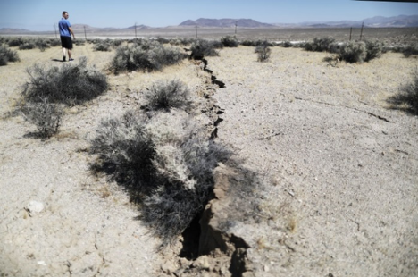 Cracking left in the ground from earthquake
